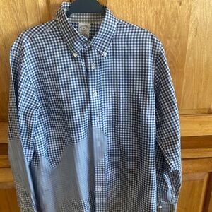 Men’s Brooks Brothers casual check button down shirt.